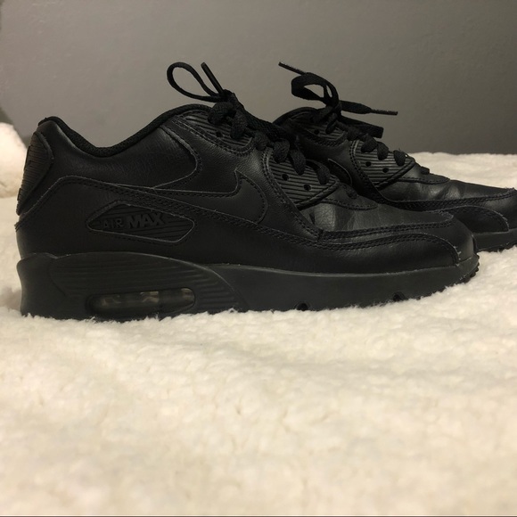 Nike Air Max - Picture 2 of 3